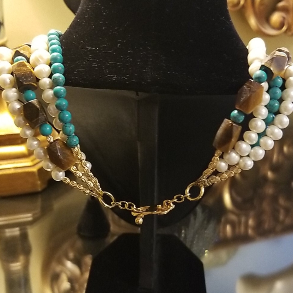 Freshwater Pearl Necklace - Picture 4 of 4